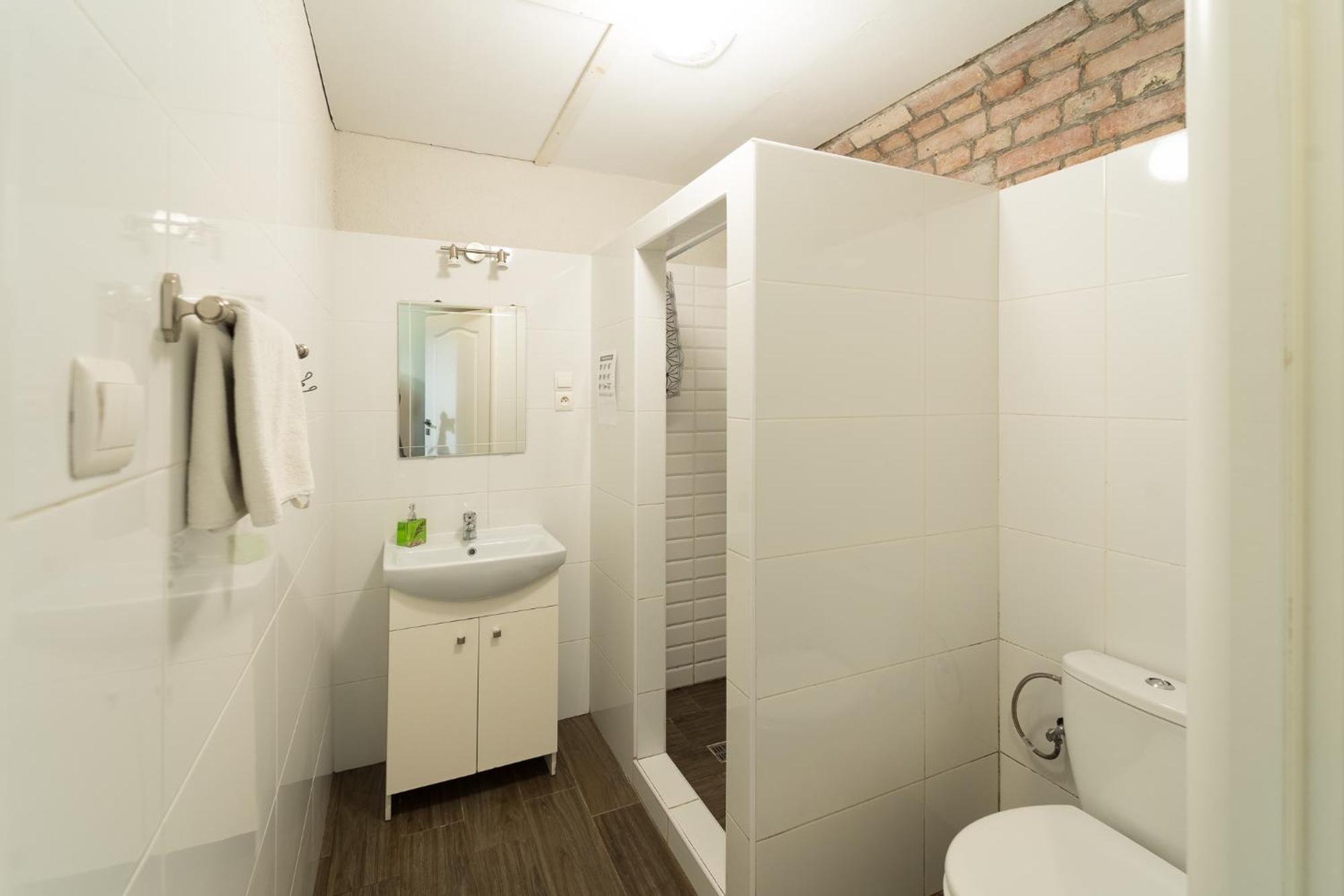 Twierdza Toruń - Iv Hostel *